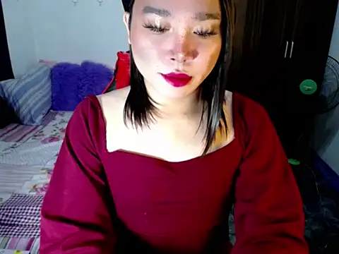 Urassiansweetcummer online show from September 30, 2025, 12:27 am