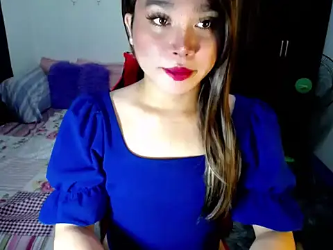 Urassiansweetcummer online show from October 4, 2025, 1:40 am