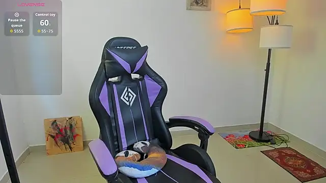 Snapshot of Maximiliano_scoott__ chatting on October 31, 2025, 7:43 pm Maximiliano scoott   online show from October 31, 2025, 7:43 pm