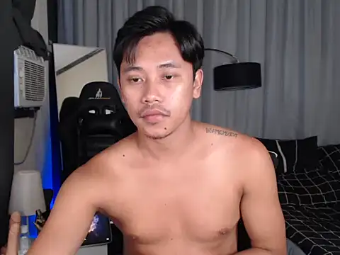 alexsuckable01 online show from May 18, 2026, 4:07 am