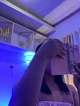 magnificent kitana online show from April 3, 2026, 8:15 pm