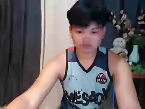 Snapshot of Reynelcock chatting on April 5, 2026, 8:54 am Reynelcock online show from April 5, 2026, 8:54 am