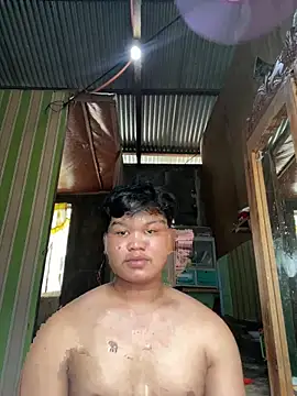 Snapshot of Reynelcock chatting on February 22, 2026, 3:53 am Reynelcock online show from February 22, 2026, 3:53 am