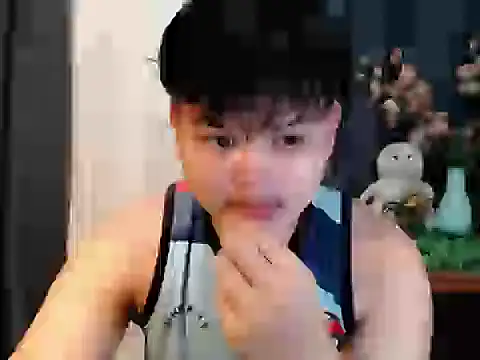 Snapshot of Reynelcock chatting on April 1, 2026, 7:53 am Reynelcock online show from April 1, 2026, 7:53 am