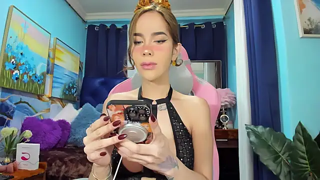 YourValentine143 online show from July 25, 2026, 10:11 am