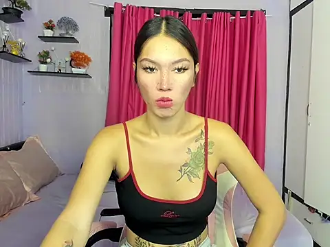 bigcock kylie1723 online show from March 29, 2026, 10:11 pm