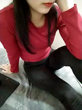 Snapshot of Kembong01 chatting on March 3, 2026, 2:13 pm Kembong01 online show from March 3, 2026, 2:13 pm