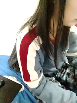 Kembong01 online show from January 19, 2026, 9:13 am