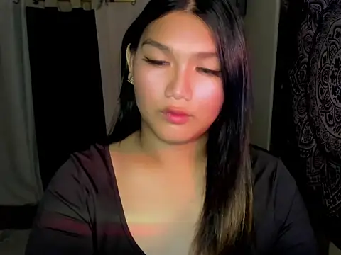 Snapshot of Lou_heart chatting on February 23, 2026, 9:10 am Lou heart online show from February 23, 2026, 9:10 am