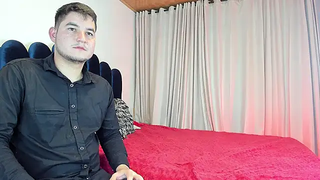 CameronyMartinn online show from March 1, 2026, 2:11 am