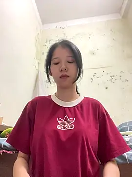 meomeo2k6 online show from October 16, 2025, 7:27 am