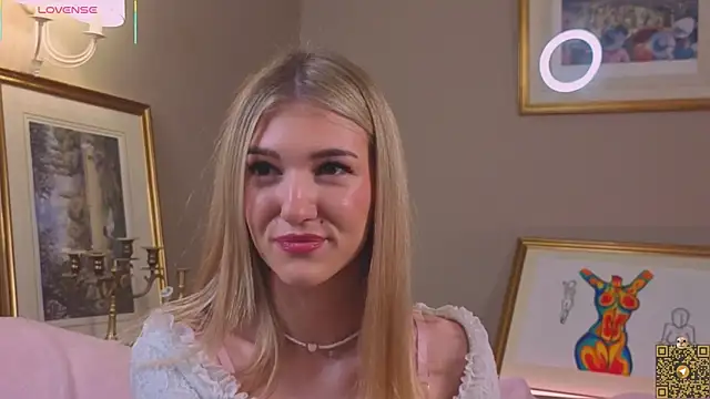 Snapshot of BeatrixGummer chatting on September 27, 2025, 8:15 pm BeatrixGummer online show from September 27, 2025, 8:15 pm