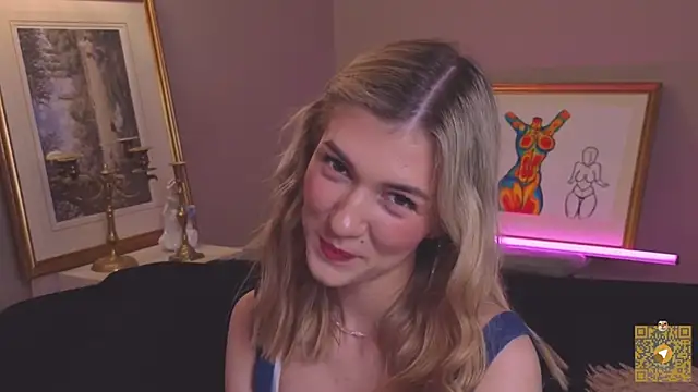 Snapshot of BeatrixGummer chatting on October 16, 2025, 8:17 pm BeatrixGummer online show from October 16, 2025, 8:17 pm