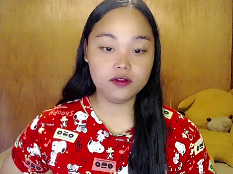 Snapshot of _Lylia chatting on October 19, 2025, 8:50 am Lylia online show from October 19, 2025, 8:50 am