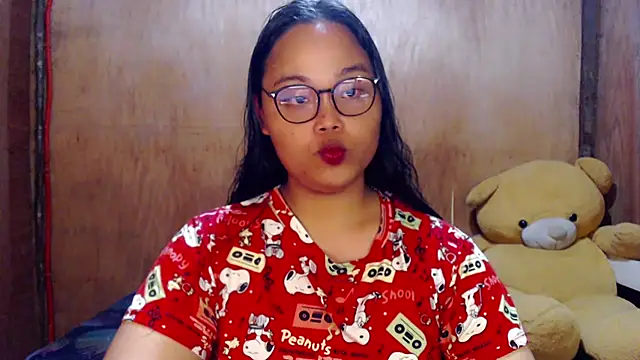 Snapshot of _Lylia chatting on October 3, 2025, 10:17 am Lylia online show from October 3, 2025, 10:17 am