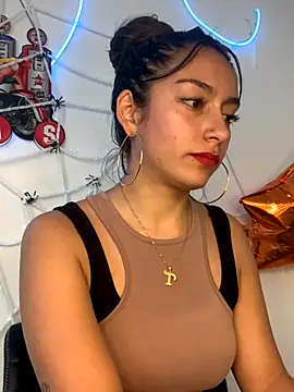 Alaska euphoria online show from November 1, 2025, 9:41 pm