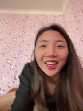 D2sweet online show from November 24, 2025, 7:19 am