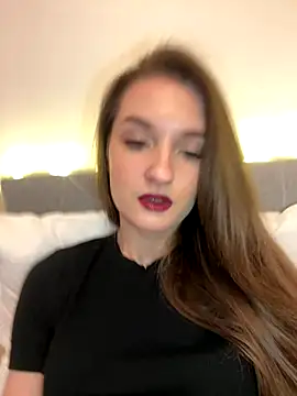 AdelinaEmber online show from October 3, 2025, 11:23 am