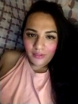 enoria1992 online show from November 5, 2025, 7:33 am