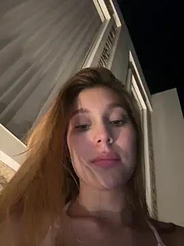 Nikii   online show from June 21, 2026, 3:56 am