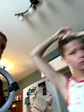 Snapshot of DaiseyKurrupt chatting on October 5, 2025, 4:09 pm DaiseyKurrupt online show from October 5, 2025, 4:09 pm