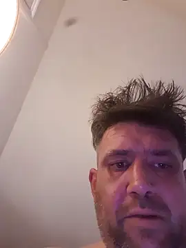 lovesteph1 online show from May 9, 2026, 2:59 am