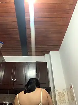 Velma star online show from November 28, 2025, 11:27 pm