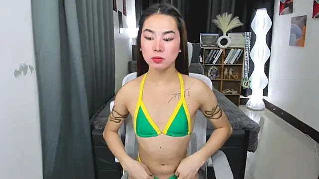 Snapshot of hotjessieempress chatting on April 9, 2026, 11:05 am hotjessieempress online show from April 9, 2026, 11:05 am