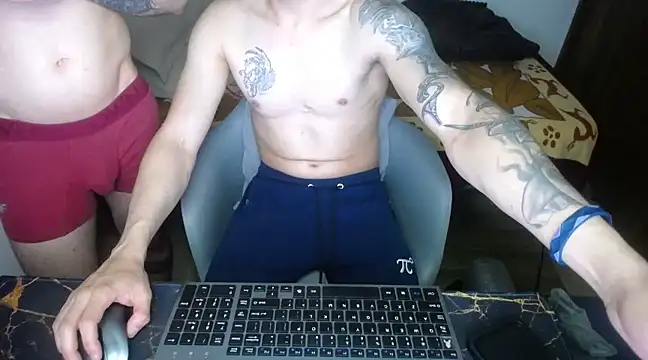 Snapshot of bossking017 chatting on March 19, 2025, 2:48 am bossking017 online show from March 19, 2025, 2:48 am