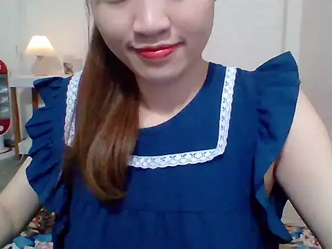 Snapshot of __Donna__ chatting on October 12, 2025, 12:39 pm   Donna   online show from October 12, 2025, 12:39 pm