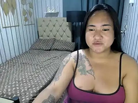 avamendez13 online show from September 30, 2025, 2:01 pm