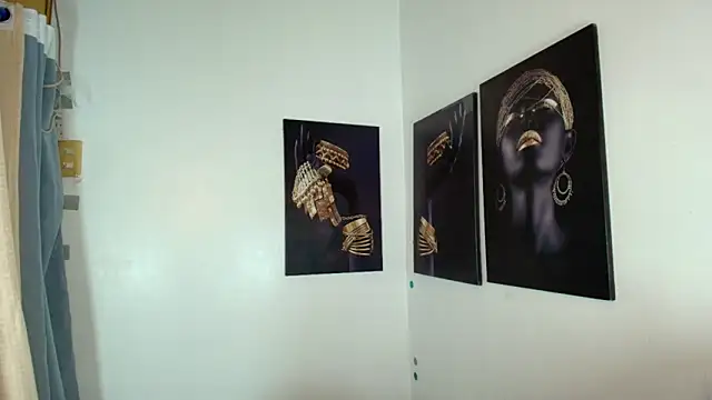 crazyasiantwink online show from November 29, 2025, 7:14 pm