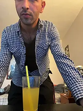 Sj61799 online show from February 10, 2026, 11:37 pm