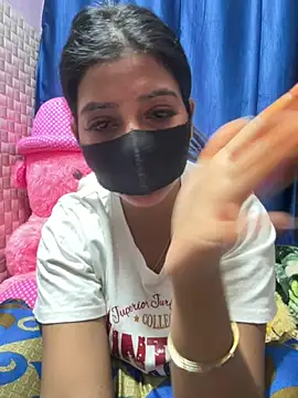 Snapshot of Hot_Jaanvi_ chatting on March 17, 2026, 5:54 am Hot Jaanvi online show from March 17, 2026, 5:54 am