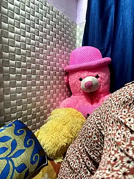 Snapshot of Hot_Jaanvi_ chatting on March 15, 2026, 3:52 pm Hot Jaanvi online show from March 15, 2026, 3:52 pm