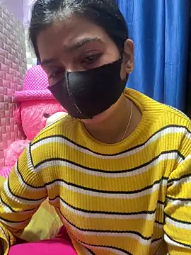 Snapshot of Hot_Jaanvi_ chatting on March 5, 2026, 4:42 am Hot Jaanvi online show from March 5, 2026, 4:42 am