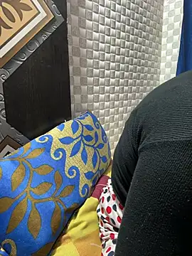 Snapshot of Hot_Jaanvi_ chatting on April 7, 2026, 4:25 am Hot Jaanvi online show from April 7, 2026, 4:25 am