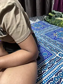 Snapshot of Hot_Jaanvi_ chatting on March 25, 2026, 4:34 am Hot Jaanvi online show from March 25, 2026, 4:34 am