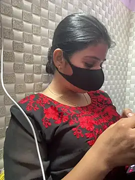 Hot Jaanvi  online show from May 9, 2026, 5:38 pm