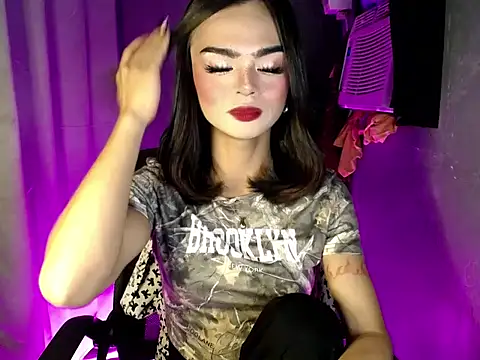 Snapshot of lexie_malingera chatting on February 24, 2026, 7:15 pm lexie malingera online show from February 24, 2026, 7:15 pm