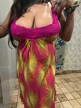 prisha944 online show from February 6, 2026, 11:28 am