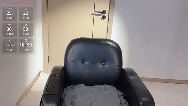 Seraphina-se online show from November 24, 2025, 9:26 pm