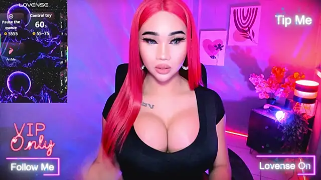 TriciaCumLoader online show from February 1, 2026, 7:45 pm