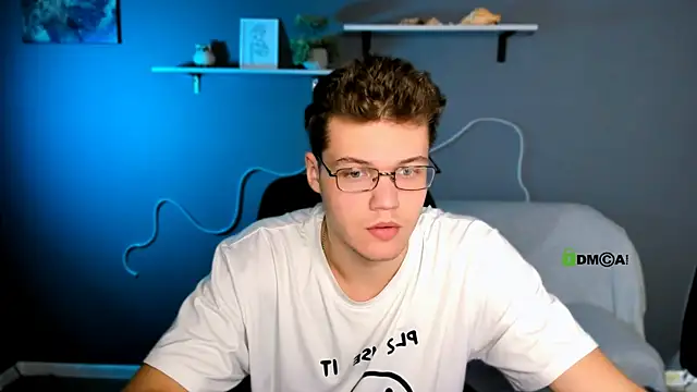 lucas long  online show from October 20, 2025, 8:48 am