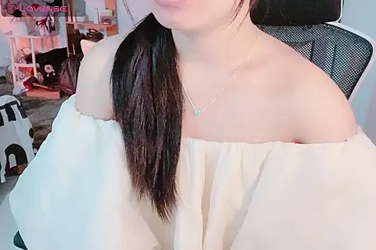    Daisy    online show from October 25, 2025, 5:28 am