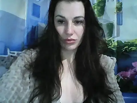 Snapshot of Qinini chatting on February 24, 2026, 2:45 am Qinini online show from February 24, 2026, 2:45 am