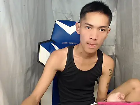 riks tyler online show from April 8, 2026, 7:37 pm