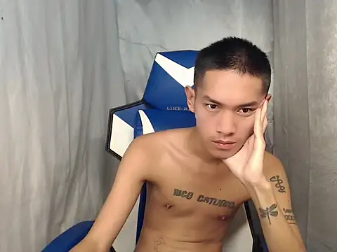 Snapshot of riks_tyler chatting on February 26, 2026, 7:14 pm riks tyler online show from February 26, 2026, 7:14 pm