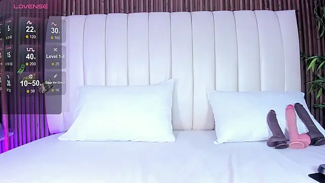 Snapshot of SandraMilerr chatting on December 4, 2025, 4:00 am SandraMilerr online show from December 4, 2025, 4:00 am