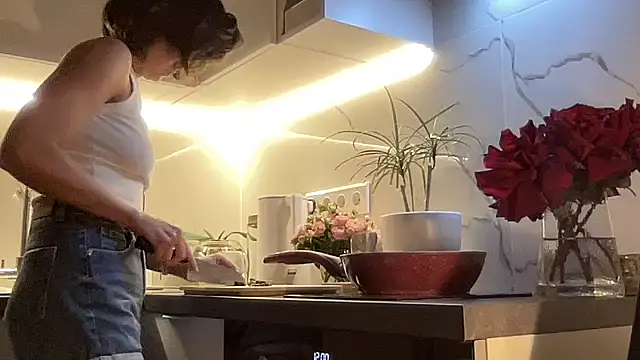 Snapshot of Gidelii chatting on October 11, 2025, 5:14 pm Gidelii online show from October 11, 2025, 5:14 pm